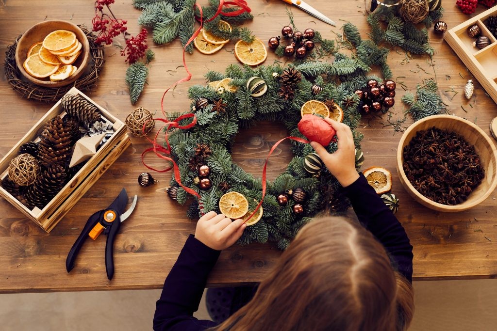 wreath making christmas